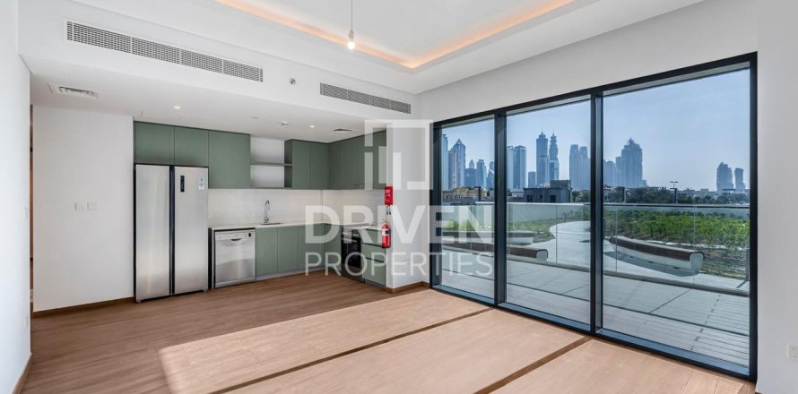 Apartment in City Walk, Dubai, UAE 1 bedroom, 131 sq.m. № 684071