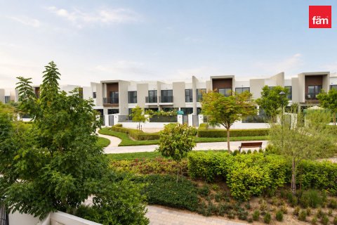 Villa in Dubai, UAE 4 bedrooms, 234.6 sq.m. № 721800 - photo 12
