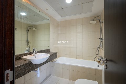 Apartment til leje i Jumeirah Lake Towers, Dubai, UAE 1 soveværelse, 133.1 kvm № 641302 - foto 12