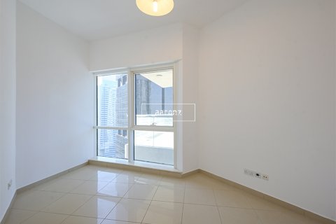 Apartment til leje i Jumeirah Lake Towers, Dubai, UAE 1 soveværelse, 133.1 kvm № 641302 - foto 6
