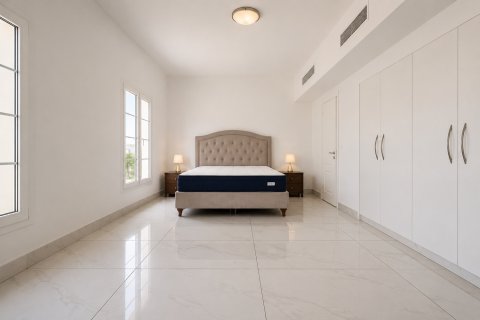 Üürile anda villa asukohaga Meadows, Dubai, AÜE: 4 magamistoaga, 581.94 m² Nr 757523 - pilt 11