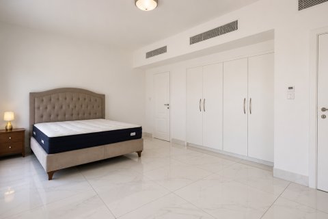 Üürile anda villa asukohaga Meadows, Dubai, AÜE: 4 magamistoaga, 581.94 m² Nr 757523 - pilt 10