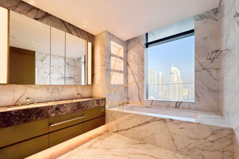 Apartament në Downtown Dubai (Downtown Burj Dubai), Emiratet e Bashkuara Arabe 4 dhoma gjumi, 481 m2. № 669583 - Foto 16