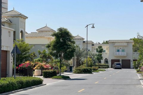 Appartement te huur in Al Furjan, Dubai, VAE 2 slaapkamers, 92 vr.m., nr 669584 - foto 30