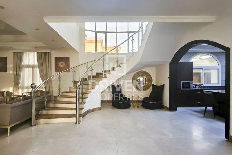 Villa à vendre à  Al Mizhar, Dubai, EAU 6 chambres, 1394 m2 № 654114 - photo 4