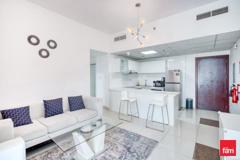 Apartment til leje i Dubai Marina, Dubai, UAE 2 soveværelser, 70.6 kvm № 706014 - foto 2