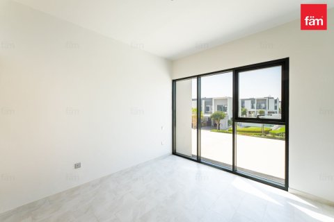 Radový dom v Dubai, SAE 4 spálne, 280.9 m2 č. 711660 - Fotografia 13
