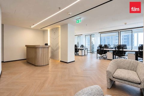 Iroda itt: Dubai, EAE, 104.5 m², azonosító: 711659