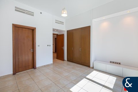 Palm Jumeirah, Dubai, संयुक्त अरब अमीरात में अपार्टमेंट, 2 बेडरूम, 173 वर्ग मीटर, संख्या 688971 - फ़ोटो 6