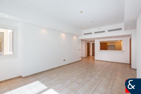 Palm Jumeirah, Dubai, संयुक्त अरब अमीरात में अपार्टमेंट, 2 बेडरूम, 173 वर्ग मीटर, संख्या 688971 - फ़ोटो 19