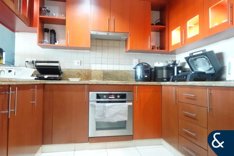 Appartement te koop in The Views, Dubai, VAE 1 slaapkamer, 72 vr.m., nr 688970 - foto 3