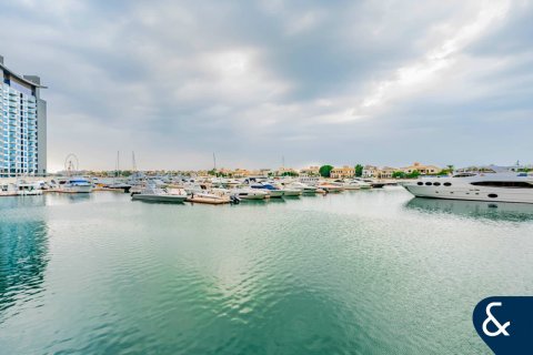 Lägenhet till försäljning i Palm Jumeirah, Dubai, UAE 3 sovrum, 256 kvm Nr. 688973 - fotografi 12