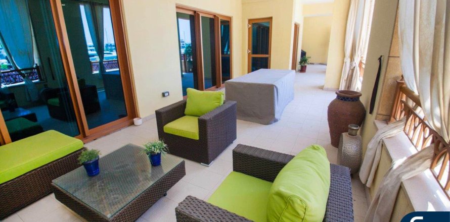 Lägenhet i Palm Jumeirah, Dubai, UAE 3 sovrum, 256 kvm Nr. 688973