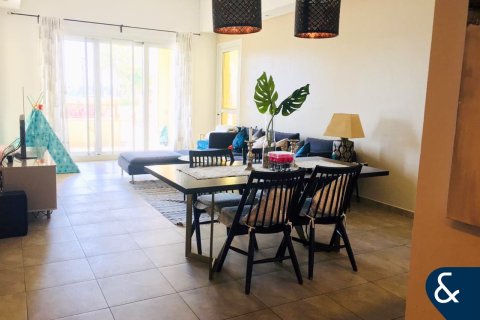 Lägenhet till försäljning i Palm Jumeirah, Dubai, UAE 3 sovrum, 256 kvm Nr. 688973 - fotografi 11