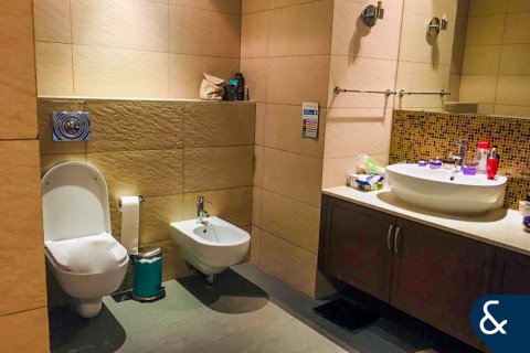 Lägenhet till försäljning i Palm Jumeirah, Dubai, UAE 3 sovrum, 256 kvm Nr. 688973 - fotografi 9