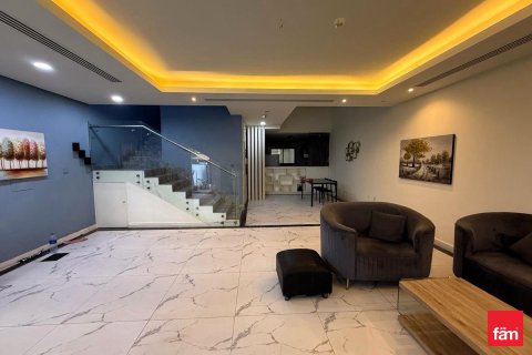 Müüa villa asukohaga Dubai, AÜE: 4 magamistoaga, 173.9 m² Nr 722392 - pilt 9
