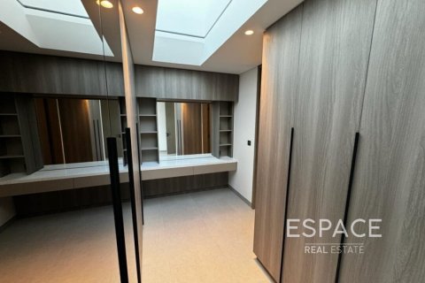 Villa till försäljning i Tilal Al Ghaf, Dubai, UAE 4 sovrum, 374 kvm Nr. 649875 - fotografi 11