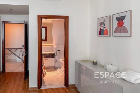 Apartman u Business Bay, Dubai, UAE 2 spavaćih soba, 139 m2 Br. 649872 - fotografija 10