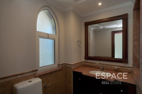 ویلا برای فروش در  Dubai Sports City، Dubai، امارات متحده عربی  5 خوابه ، 854 متر مربع ، شماره 649874 - تصویر 7