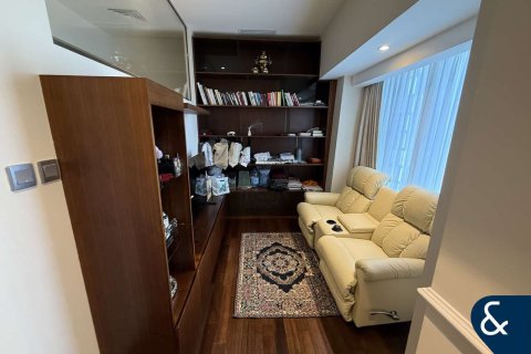 Apartmán v CAYAN TOWER v Dubai Marina, SAE 4 spálne, 242 m2 č. 685320 - Fotografia 15