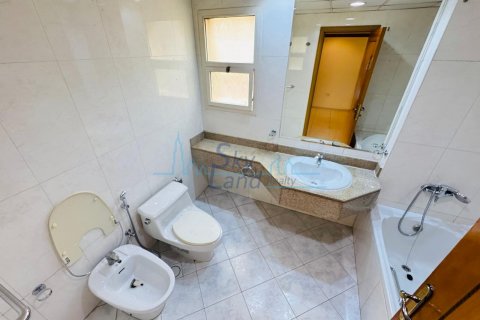 Vila di Jumeirah, Dubai, UEA 4 kamar tidur, 371.6 m2 nomor 634947 - foto 18