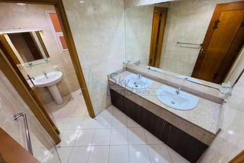 Vila di Jumeirah, Dubai, UEA 4 kamar tidur, 371.6 m2 nomor 634947 - foto 11
