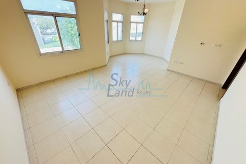 Vila di Jumeirah, Dubai, UEA 4 kamar tidur, 371.6 m2 nomor 634947 - foto 19
