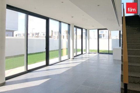 Vila di Dubai, UEA 4 kamar tidur, 315.5 m2 nomor 660216 - foto 5