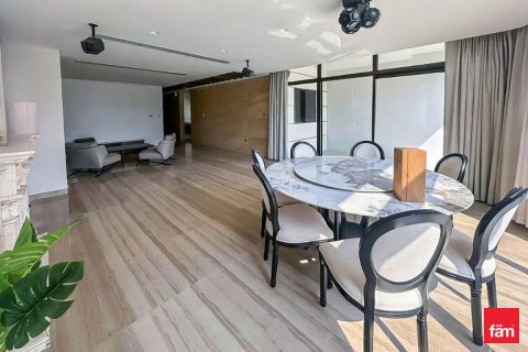 Vilë në Dubai, Emiratet e Bashkuara Arabe 5 dhoma gjumi, 375.4 m2. № 660217 - Foto 4