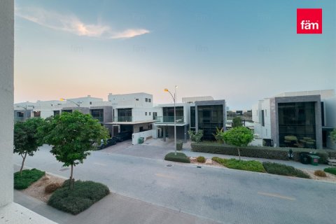 Vilë në Dubai, Emiratet e Bashkuara Arabe 5 dhoma gjumi, 375.4 m2. № 660217 - Foto 10