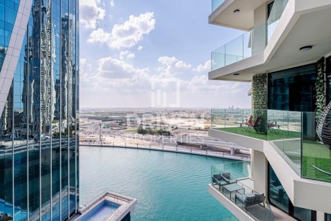 Business Bay, Dubai, BAE’de kiralık daire 2 yatak odası, 108.23 m&sup2; No 746246 - fotoğraf 12