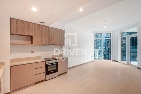 Lägenhet uthyres i Business Bay, Dubai, UAE 2 sovrum, 108.23 kvm Nr. 746246 - fotografi 2