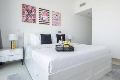 Dubai Marina, Dubai, संयुक्त अरब अमीरात में अपार्टमेंट, 1 बेडरूम, 84 वर्ग मीटर, संख्या 696412 - फ़ोटो 8