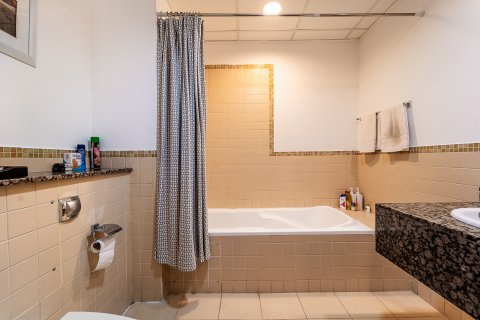 Dubai Marina, Dubai, संयुक्त अरब अमीरात में अपार्टमेंट, 2 बेडरूम, 128 वर्ग मीटर, संख्या 696414 - फ़ोटो 10