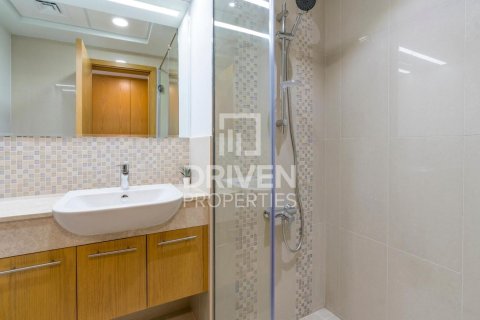 Apartment in Downtown Dubai (Downtown Burj Dubai), Dubai, UAE 2 bedrooms, 120 sq.m. № 655494 - photo 13