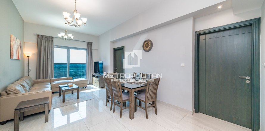 Appartamento a Business Bay, Dubai, EAU 2 camere da letto, 122 mq. № 665228