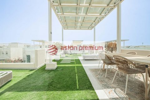 Vila v The Sustainable City, Dubai, SAE 3 ložnice, 315.9 m² Č.: 636813 - fotografie 36