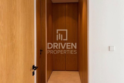 Huoneisto Business Bay, Dubai, Arabiemiraatit 1 makuuhuone, 102.94 m2 № 746493 - kuva 7