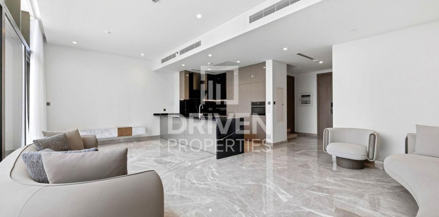 Duplex în Business Bay, Dubai, EAU 3 dormitoare, 219.25 mp.  №746495