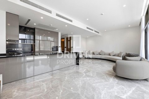 Duplex de închiriat în Business Bay, Dubai, EAU 3 dormitoare, 219.25 mp. №746495 - poză 2