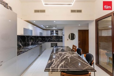 Dubai, संयुक्त अरब अमीरात में विला, 4 बेडरूम, 624.8 वर्ग मीटर, संख्या 736966 - फ़ोटो 16