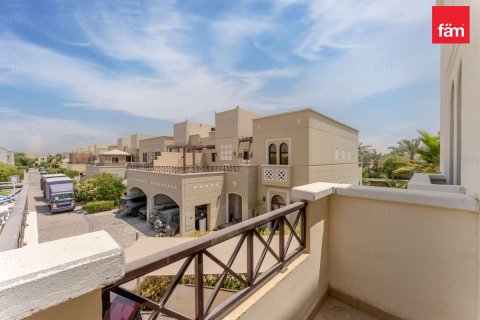 Dubai, संयुक्त अरब अमीरात में विला, 4 बेडरूम, 624.8 वर्ग मीटर, संख्या 736966 - फ़ोटो 17
