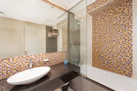 Hotelový apartmán v Downtown Dubai (Downtown Burj Dubai), SAE 1 spálňa, 83.72 m2 č. 764166 - Fotografia 12