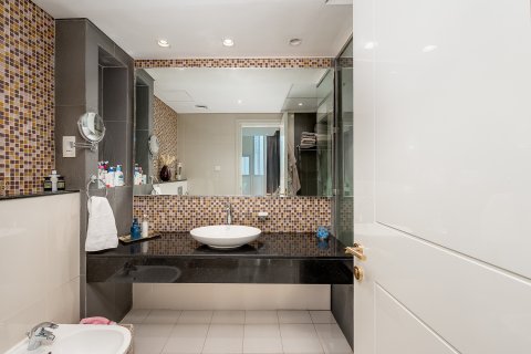 Hotelový apartmán v Downtown Dubai (Downtown Burj Dubai), SAE 1 spálňa, 83.72 m2 č. 764166 - Fotografia 9