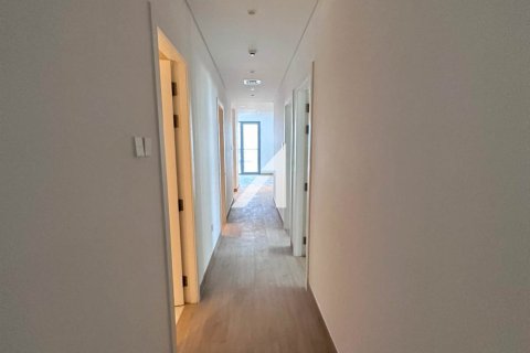 Jumeirah, Dubai, UAE의 임대용 아파트 침실 3개, 180.2제곱미터 번호 630813 - 사진 7