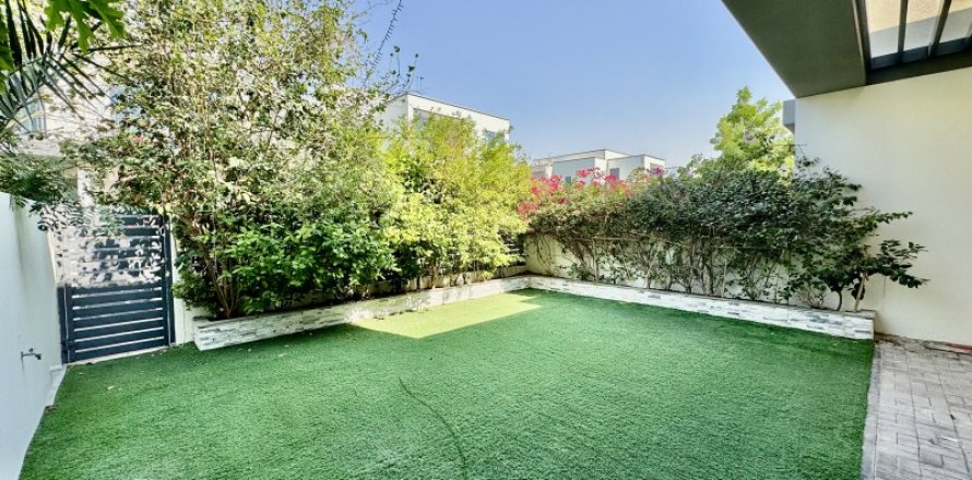Vila di Dubai Hills Estate, UEA 3 kamar tidur, 207 m2 nomor 701952