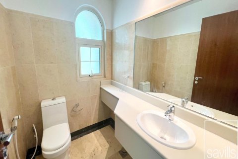 Huvila Jumeirah Islands, Dubai, Arabiemiraatit 4 makuuhuonetta, 989 m2 № 656007 - kuva 8