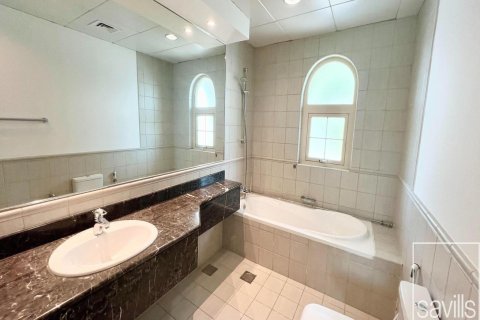 Huvila Jumeirah Islands, Dubai, Arabiemiraatit 4 makuuhuonetta, 989 m2 № 656007 - kuva 10