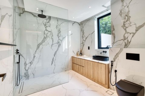 Βίλα σε Jumeirah Golf Estates, Dubai, ΗΑΕ 5 υπνοδωμάτια, 1150 τ.μ. Αρ. 656011 - φωτογραφία 20