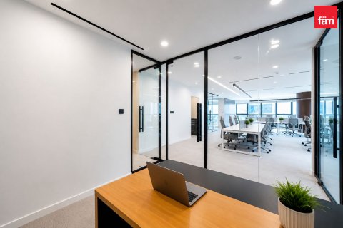 Büroraum zur Miete in Dubai, VAE 199 m2 Nr. 710793 - Foto 13